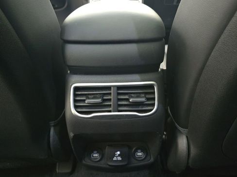 Used 2023 Hyundai Santa Fe Limited w/ Cargo Package image 25