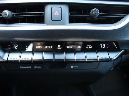 Used 2021 Lexus UX 250h w/ Accessory Package (Z2) AWD/4WD image 20