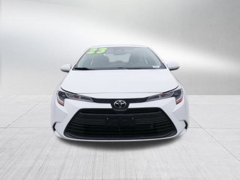 Used 2023 Toyota Corolla LE image 8