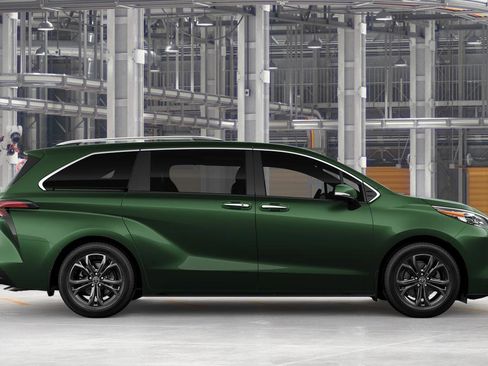 New 2026 Toyota Sienna Platinum image 14