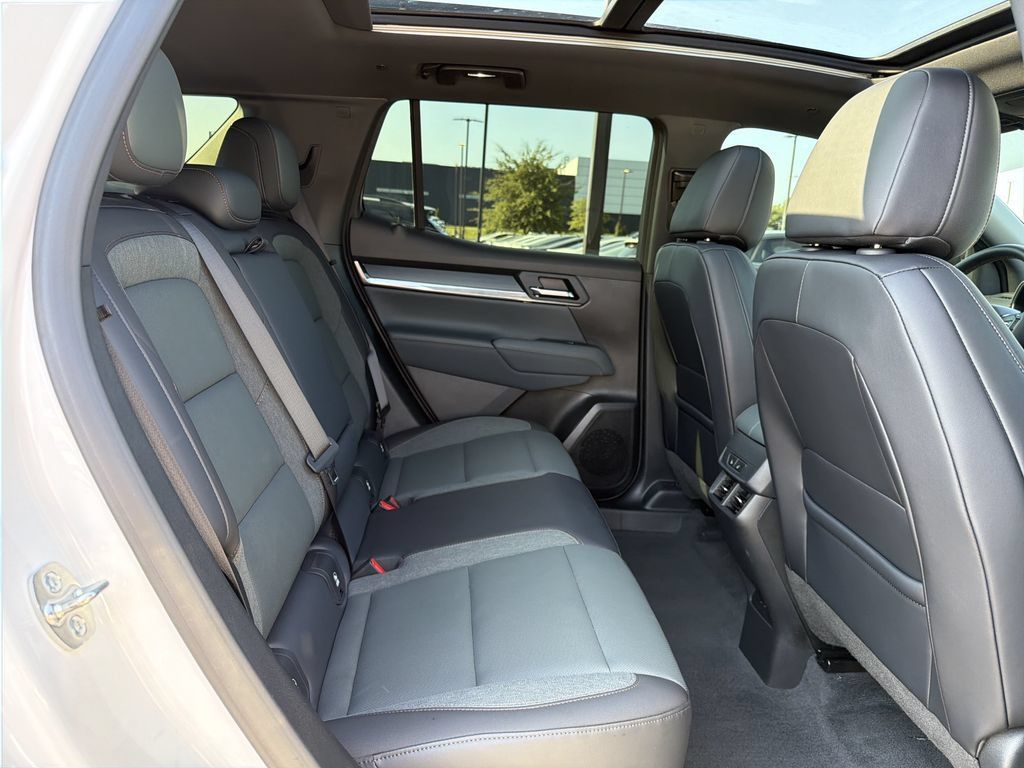 Used 2026 GMC Terrain AT4 w/ Convenience Package III AWD/4WD image 16