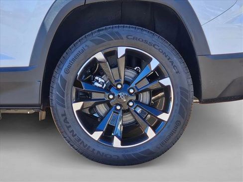 New 2026 Chevrolet Equinox RS image 10