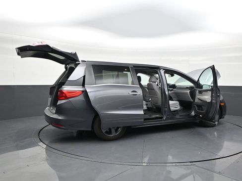 Used 2022 Honda Odyssey EX image 28