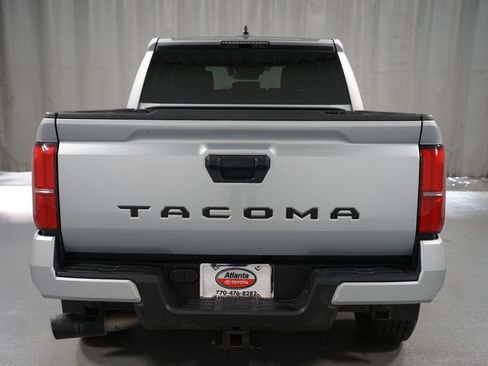Used 2024 Toyota Tacoma TRD Sport image 7