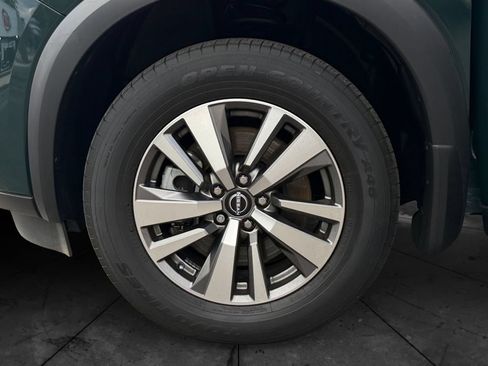 Used 2023 Nissan Pathfinder SL w/ Black Appearance Package AWD/4WD image 27