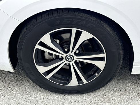 Used 2023 Nissan Sentra SV image 38