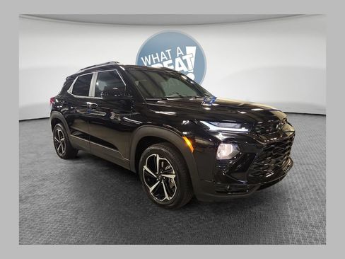 Certified 2023 Chevrolet TrailBlazer RS w/ Convenience Package AWD/4WD image 1