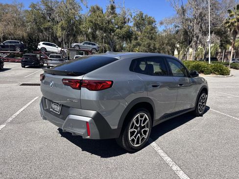 Used 2024 BMW X2 xDrive28i image 4