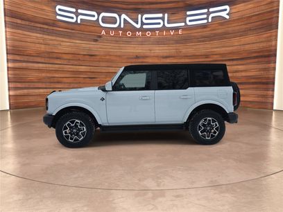 New 2025 Ford Bronco Outer Banks