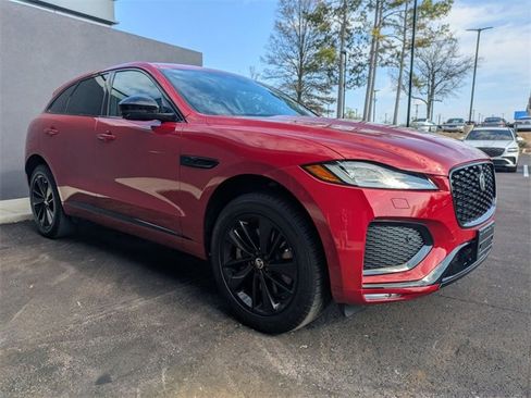 Used 2026 Jaguar F-PACE R-Dynamic S image 8