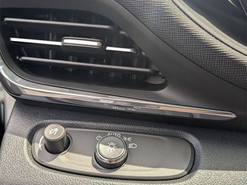 New 2025 Buick Envista Preferred image 20