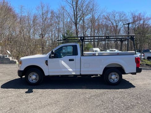 Used 2020 Ford F250 XL w/ Power Equipment Group RWD image 9