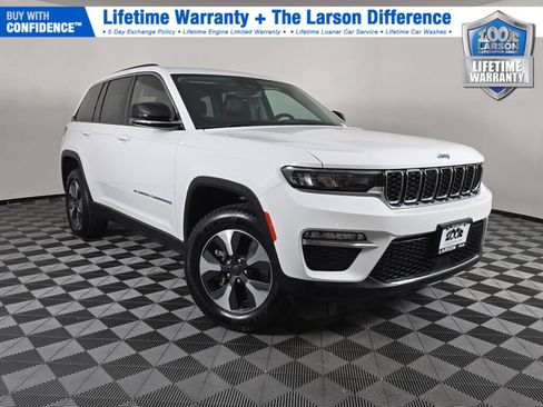 Used 2023 Jeep Grand Cherokee 4WD 4xe image 1