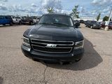 Used 2011 Chevrolet Suburban LT image 3