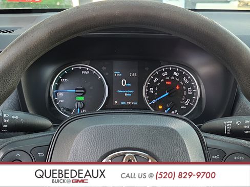 Used 2021 Toyota RAV4 LE AWD/4WD image 15