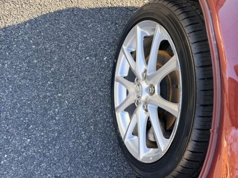 Used 2012 MAZDA MX-5 Miata Grand Touring image 11