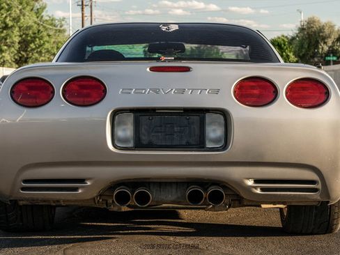 Used 2004 Chevrolet Corvette Z06 w/ Memory Package RWD image 7