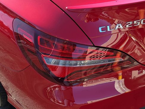 Used 2019 Mercedes-Benz CLA 250 CLA 250 image 11