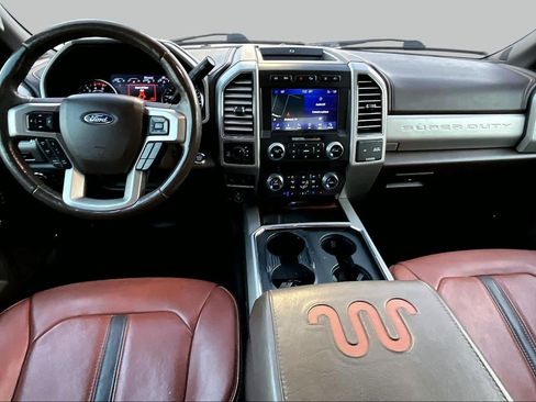 Used 2021 Ford F250 King Ranch w/ King Ranch Ultimate Package AWD/4WD image 16