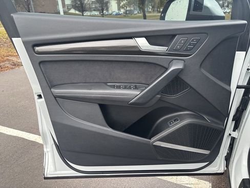 Used 2024 Audi SQ5 Premium Plus image 14