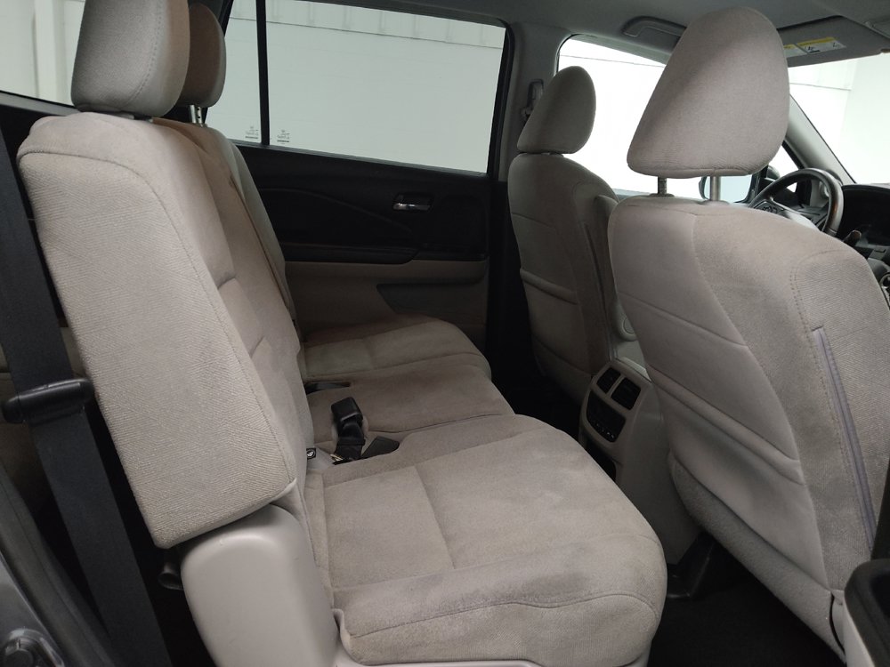 Used 2020 Honda Pilot EX image 19