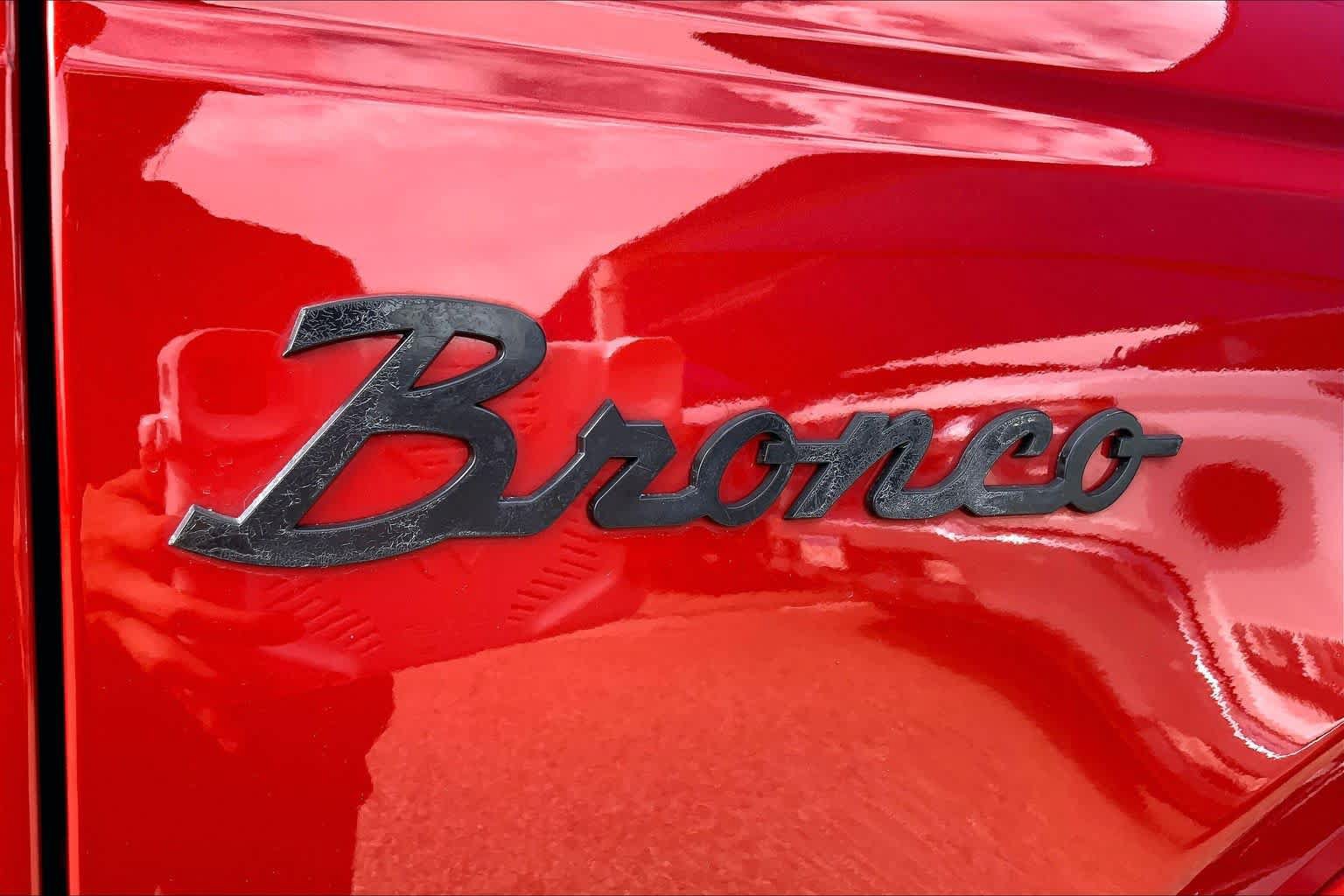Used 2022 Ford Bronco Outer Banks AWD/4WD image 10