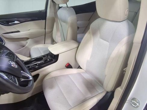 Used 2023 Buick Envision Preferred image 18