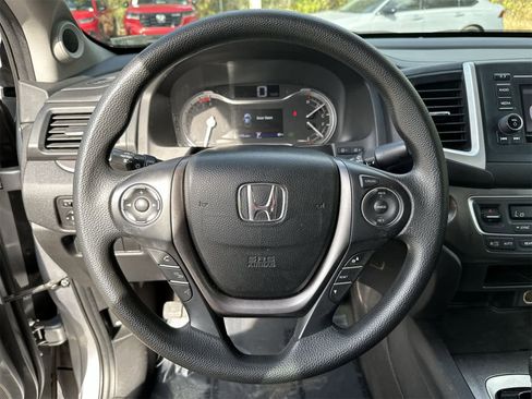 Used 2019 Honda Ridgeline Sport image 15