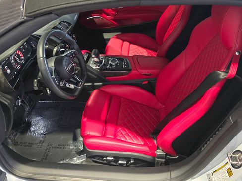 Used 2020 Audi R8 V10 performance image 17