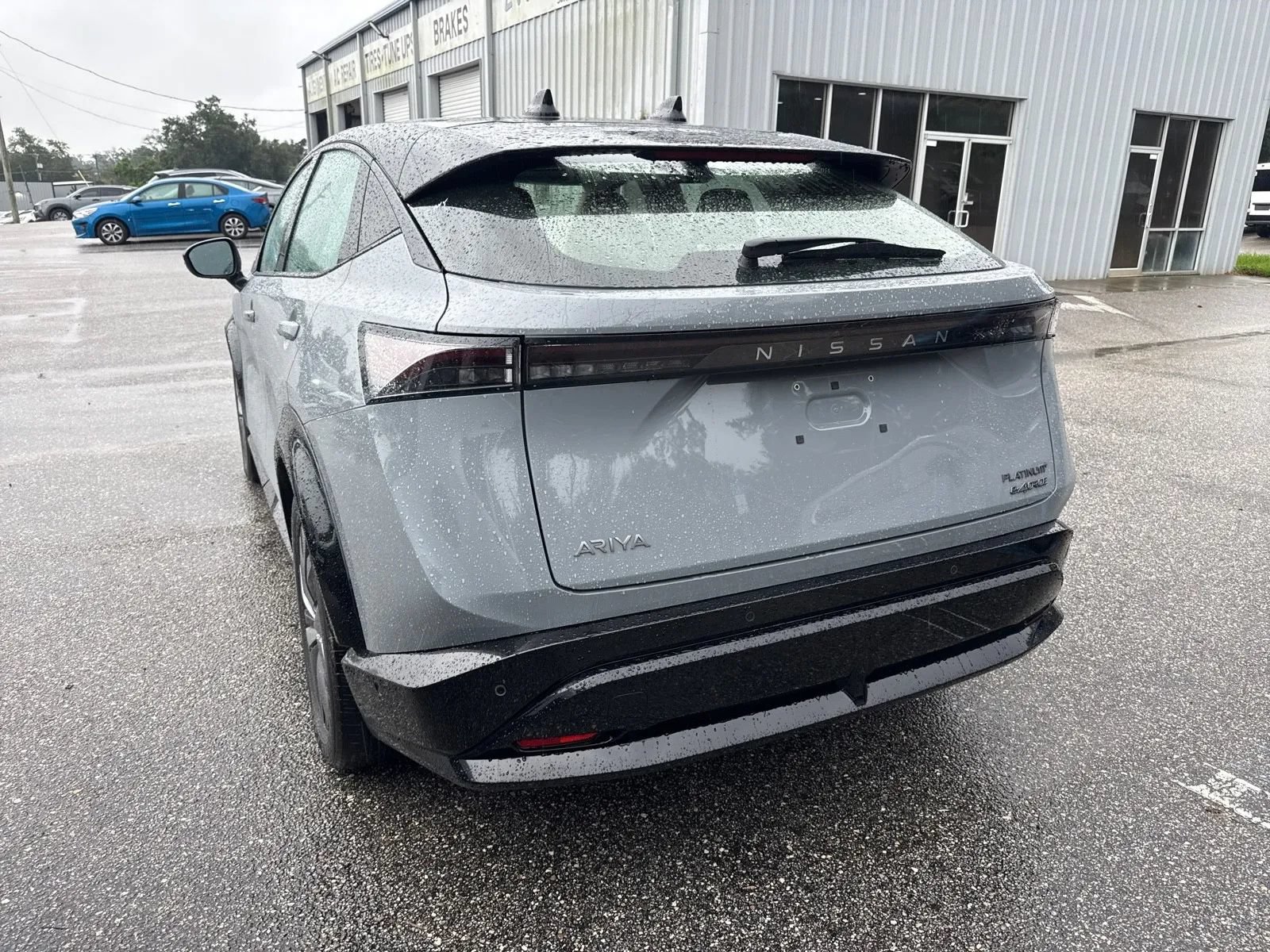 Used 2023 Nissan Ariya AWD/4WD image 10