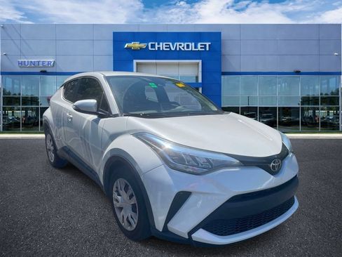Used 2021 Toyota C-HR LE FWD image 1