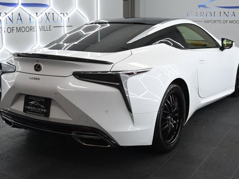 Used 2018 Lexus LC 500 Coupe w/ Touring Package image 4