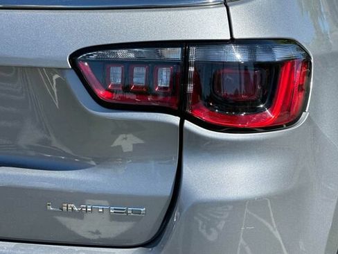 Certified 2023 Jeep Compass Limited AWD/4WD image 23