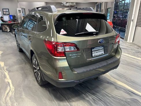Used 2017 Subaru Outback 2.5i Limited w/ Popular Package #5 AWD/4WD image 31