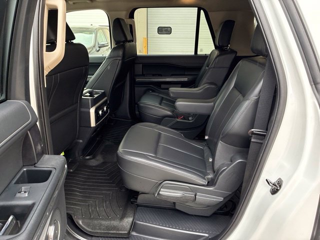 Used 2023 Ford Expedition Max XLT AWD/4WD image 17