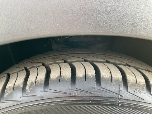 Used 2021 Chevrolet Bolt LT image 71