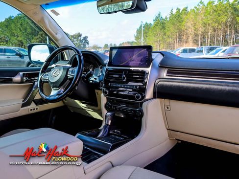Used 2022 Lexus GX 460 Premium image 12