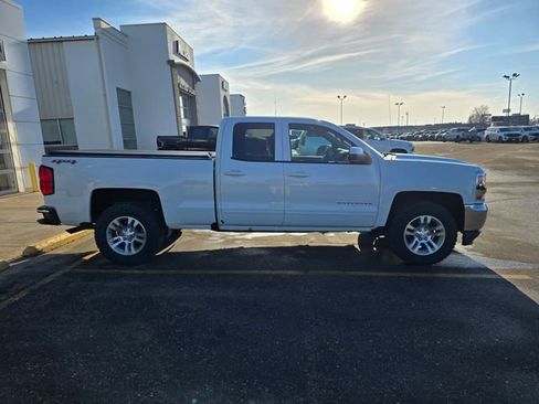 Used 2017 Chevrolet Silverado 1500 LT w/ All Star Edition image 11