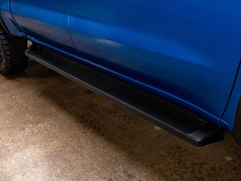 Used 2022 Chevrolet Silverado 1500 ZR2 w/ Technology Package image 13