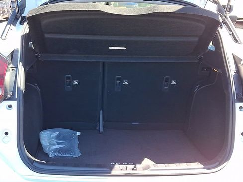 Certified 2023 Nissan Kicks SR w/ SR Premium Package FWD image 28