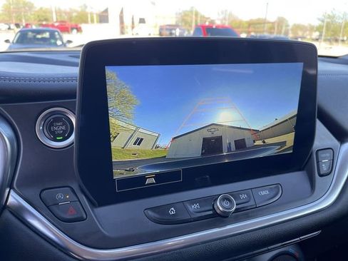 Used 2023 Chevrolet Blazer LT w/ Midnight/Sport Edition FWD image 21