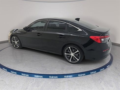 Certified 2022 Honda Civic Touring image 9