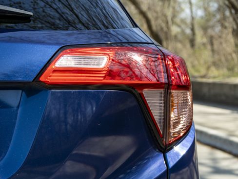 Used 2016 Honda HR-V EX image 13