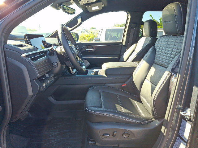 Used 2026 GMC Sierra EV Denali AWD/4WD image 2