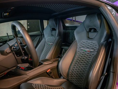 Used 2018 Lamborghini Huracan LP 580-2 image 8
