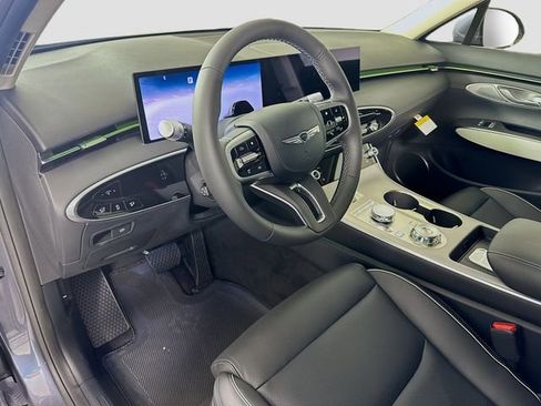 New 2026 Genesis GV70 2.5T Advanced AWD/4WD image 9
