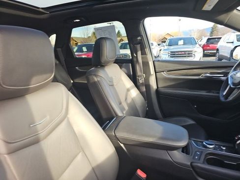Used 2022 Cadillac XT5 Sportv image 26