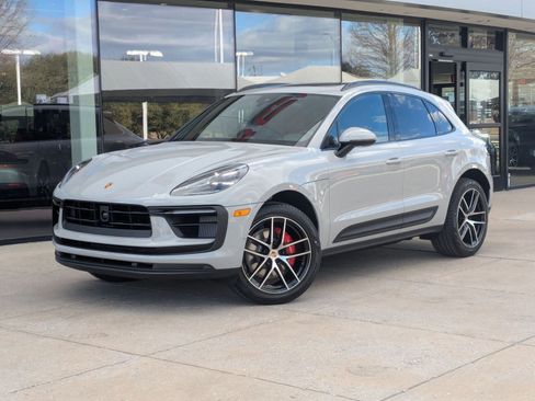 New 2026 Porsche Macan S image 1