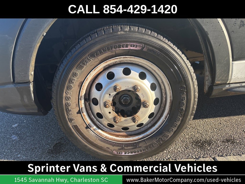 Used 2023 Ford Transit 250 Medium Roof AWD w/ Load Area Protection Package image 13