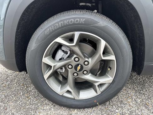 New 2026 Chevrolet Trax LT w/ Driver Confidence Package image 4